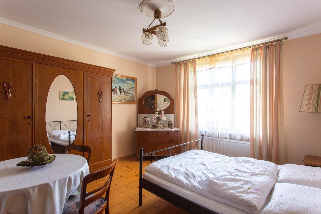 Dom Pod Rybia Skala Apartman Jelenia Góra Kültér fotó